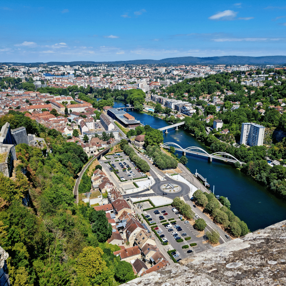 Installation et dépannage de coffres-forts à Besançon par SUREAL2