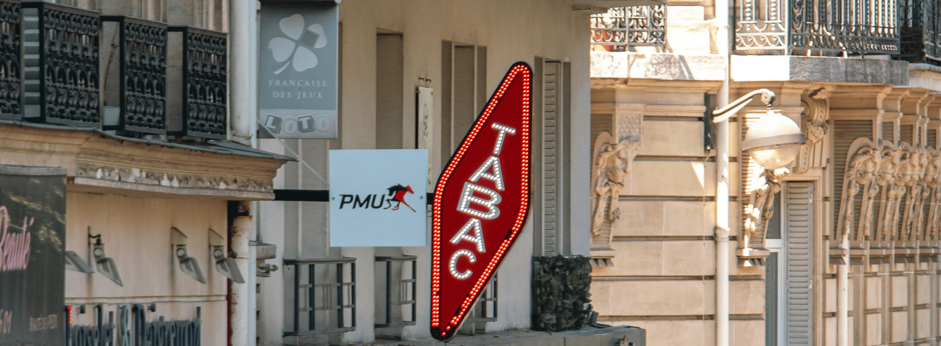 Coffre-fort sécurisé pour la protection des fonds et recettes d’un bureau de tabac