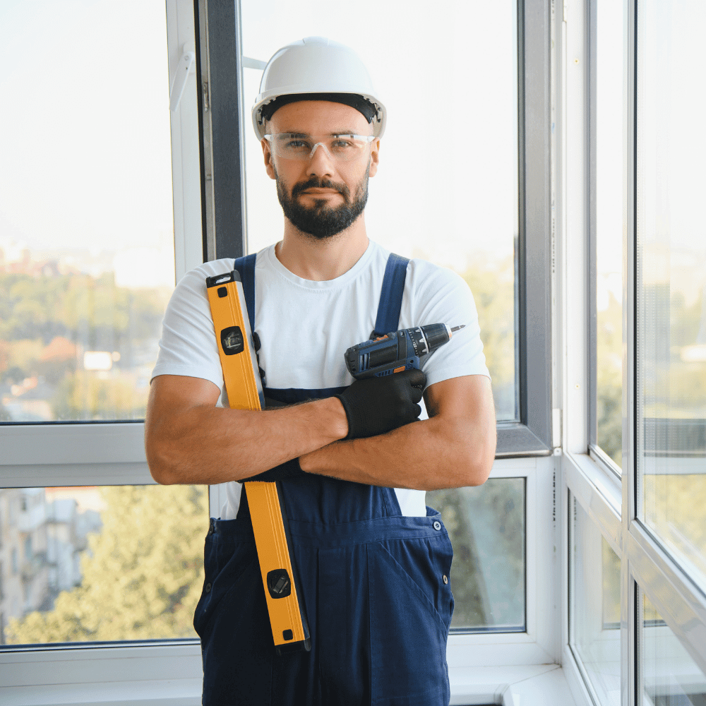 Équipe SUREAL2 spécialisée dans l’installation de coffres-forts particuliers